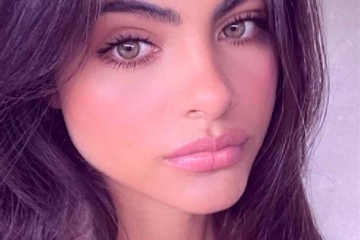 Hannah, 37, a brunette green-eyed latina companion based in Lomas de Vallejos. Offering BDSM, Tantra, Massage, 69. Available for incall and outcall, day and ...