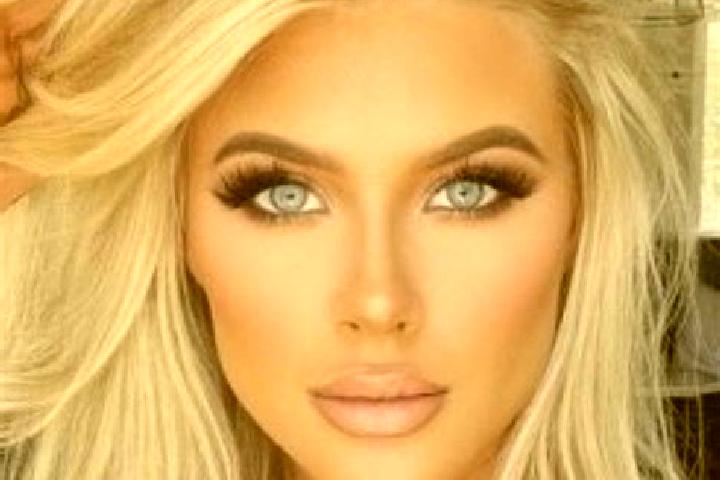 Hannah, 37, a platinum blonde grey-eyed mixed companion based in Benjamin Hill. Offering 69, A-Level, BDSM. Available for incall and outcall, day and evening...