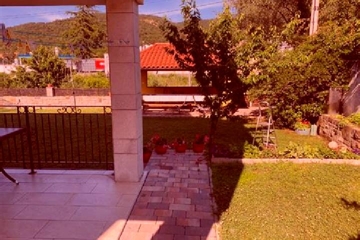 Hannah, 37 — Escort in Zgornje Partinje, Slovenia