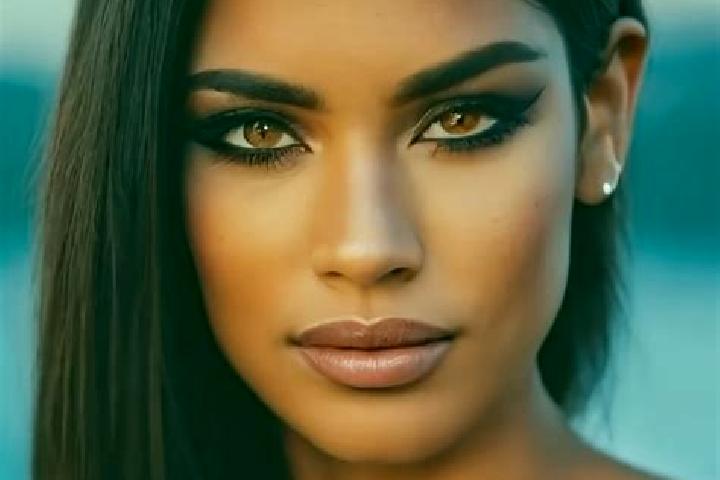 Hannah, 38, a black dark-eyed latina companion based in Hellebecq. Offering Roleplay, Striptease, OWO, 69, Prostate Massage. Available for incall and outcall...