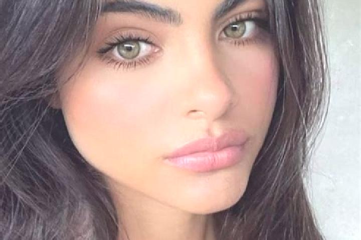 Hannah, 38, a brunette green-eyed middle eastern companion based in Campobernardo. Offering Girlfriend Experience, GFE, Couples, Dinner Date, Striptease. Ava...