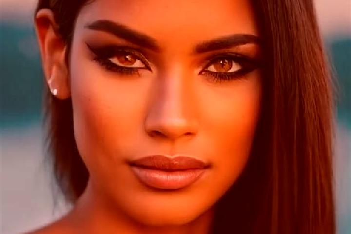 Hannah, 38, a red grey-eyed latina companion based in Presentevillers. Offering OWO, Striptease, Domination, Overnight. Available for incall and outcall, day...