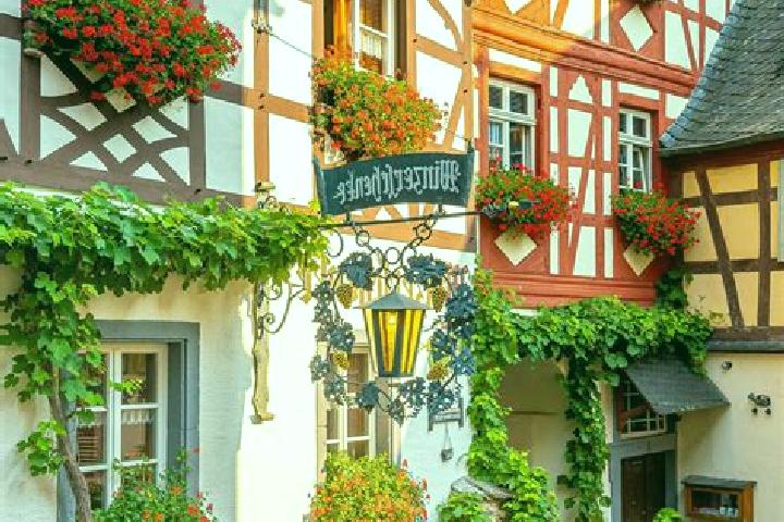 Hannah, 38 — Escort in Herbstmuhle, Germany