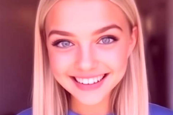 Harper, 20, a blonde grey-eyed middle eastern companion based in Barbosa Ferraz. Offering OWO, CIM, GFE, Massage. Available for incall and outcall, overnight...