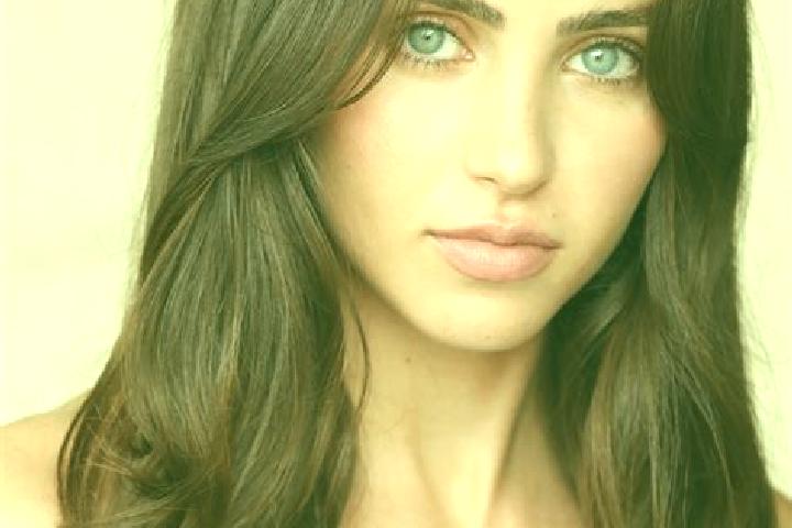 Harper, 20, a brunette brown-eyed mixed companion based in Nembro. Offering Duos, CIM, Fetish, OWO. Available for incall and outcall, day and evening dates.