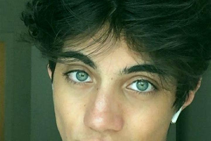 Harper, 20, a chestnut grey-eyed caucasian companion based in Leger. Offering OWO, CIM, Travel Companion. Available for incall and outcall, overnight booking...