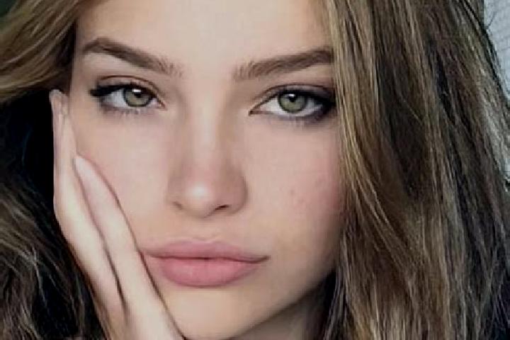 Harper, 20, a dark blonde dark-eyed european companion based in Otetelisu. Offering Tantra, Massage, Party Girl. Available for incall and outcall, day and ev...