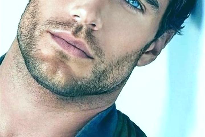Harper, 21, a black blue-eyed caucasian companion based in Neuwied. Offering Striptease, 69, Tantra, Deep French Kissing, Travel Companion. Available for inc...