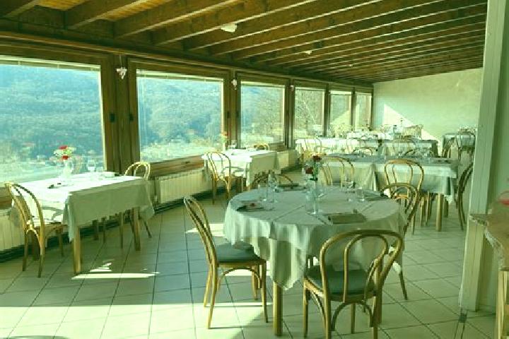 Harper, 21 — Escort in Cuasso al Monte, Italy