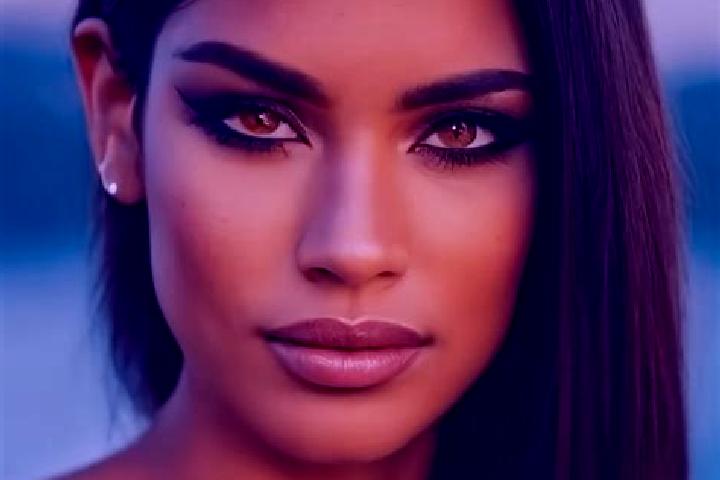 Harper, 22, a black green-eyed latina companion based in Kahror Pakka. Offering OWO, BDSM, Striptease, Erotic Massage, Couples. Available for incall and outc...