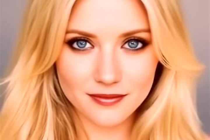 Harper, 22, a blonde amber-eyed caucasian companion based in Sokolinoye. Offering GFE, Overnight, Dinner Date. Available for incall and outcall, day and even...