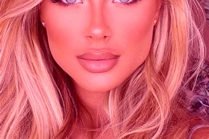 Harper, 22, a blonde blue-eyed latina companion based in Genk. Offering CIM, Domination, GFE, Party Girl, Couples. Available for incall and outcall, overnigh...