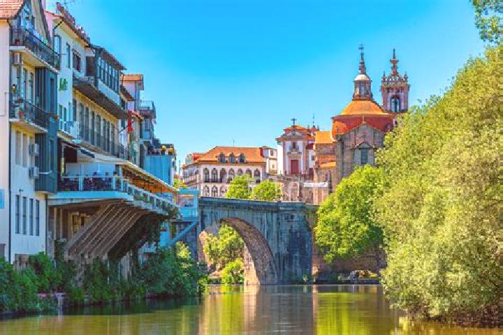 Harper, 22 — Escort in Ermidas, Portugal