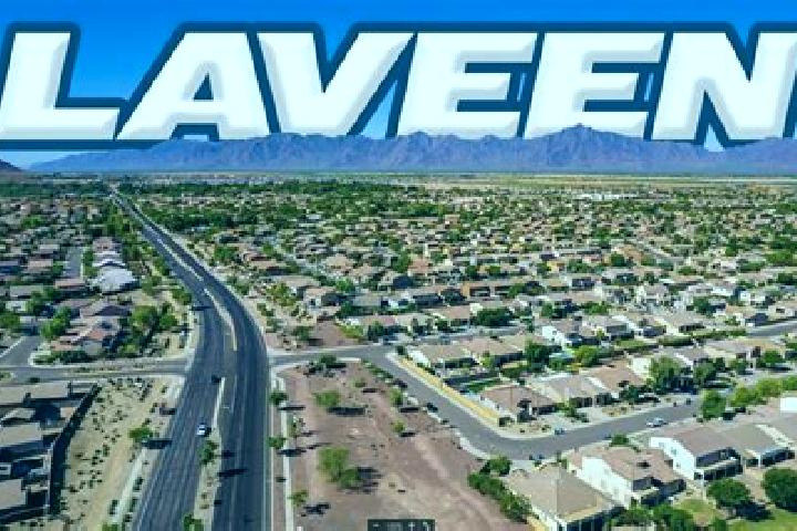 Harper, 22 — Escort in Laveen, United States