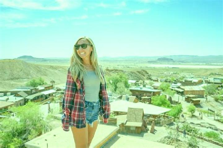 Harper, 22 — Escort in Yermo, United States