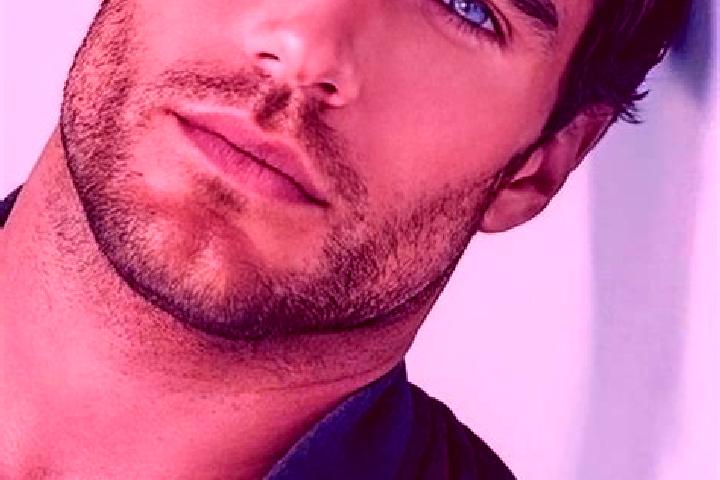 Harper, 23, a black blue-eyed caribbean companion based in Rio Pomba. Offering Girlfriend Experience, GFE, Dinner Date, Striptease, Domination. Available for...