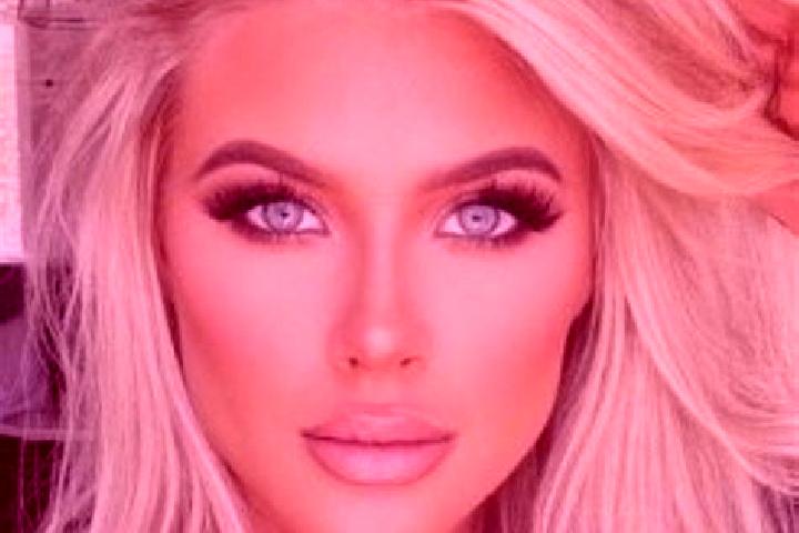 Harper, 23, a platinum blonde brown-eyed latina companion based in Cucujaes. Offering Prostate Massage, Domination, Overnight, Dinner Date. Available for inc...
