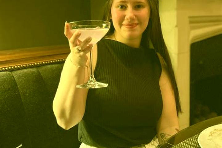 Harper, 23 — Escort in Volney, United States