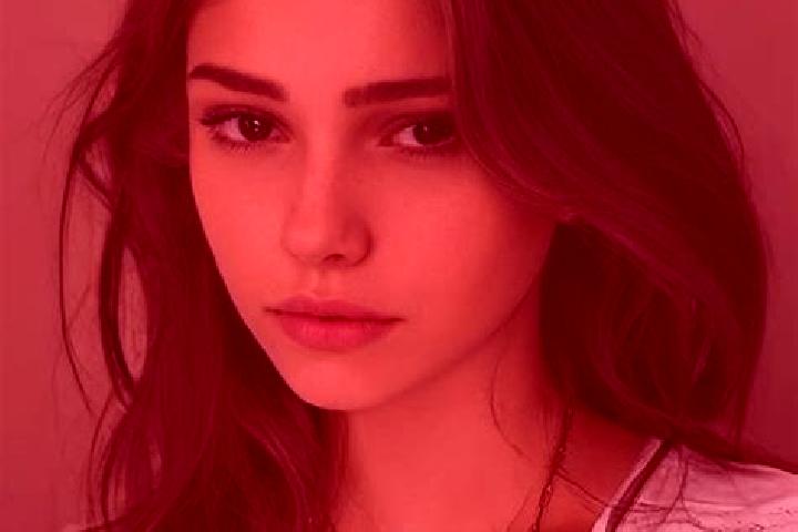 Harper, 24, a auburn hazel-eyed slavic companion based in Priolo Gargallo. Offering Dinner Date, GFE, Party Girl. Available for incall and outcall, overnight...