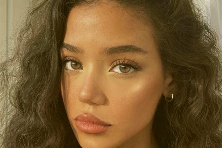 Harper, 24, a black brown-eyed caucasian companion based in Primer Canton. Offering 69, Tantra, Party Girl. Available for incall and outcall, day and evening...