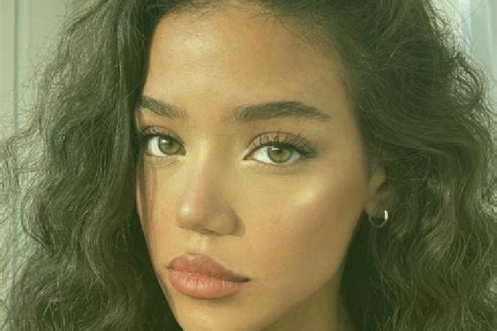 Harper, 24, a black brown-eyed european companion based in Dennweiler-Frohnbach. Offering Overnight, Tantra, Fetish. Available for incall and outcall, overni...