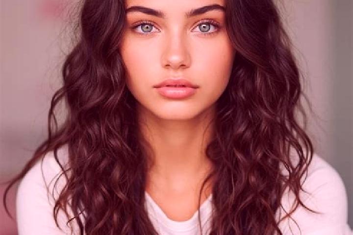 Harper, 24, a brunette green-eyed mediterranean companion based in Kampung Cheng. Offering A-Level, BDSM, Striptease. Available for incall and outcall, day a...