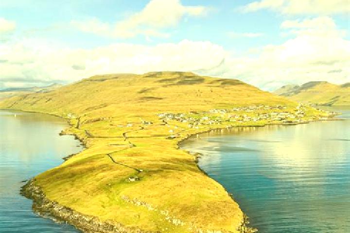 Harper, 24 — Escort in Strendur, Faroe Islands