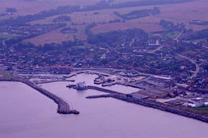 Harper, 24 — Escort in Tejn, Denmark