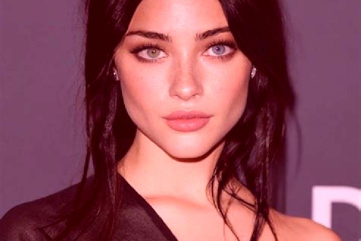 Harper, 25, a black blue-eyed latina companion based in Wari. Offering Party Girl, Massage, A-Level. Available for incall and outcall, day and evening dates.