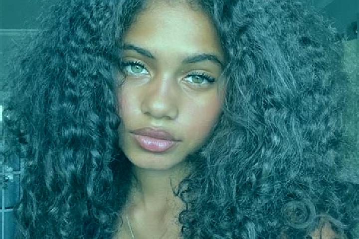 Harper, 25, a black grey-eyed ebony companion based in Mahoureboua. Offering Erotic Massage, Striptease, 69. Available for incall and outcall, day and evenin...