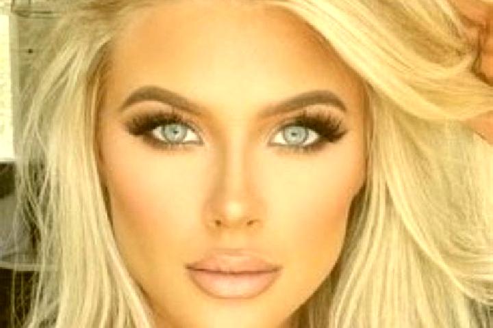 Harper, 25, a platinum blonde amber-eyed indian companion based in Kirchroth. Offering Overnight, GFE. Available for incall and outcall, overnight bookings a...