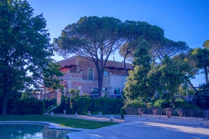 Harper, 26 — Escort in Villa San Martino, Italy