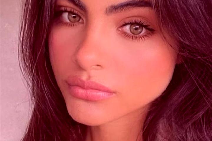 Harper, 27, a black green-eyed latina companion based in Grossobringen. Offering Domination, A-Level, BDSM, Striptease. Available for incall and outcall, day...