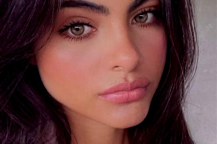 Harper, 27, a brunette dark-eyed european companion based in La Gi. Offering Roleplay, Striptease, Overnight, Girlfriend Experience, OWO. Available for incal...