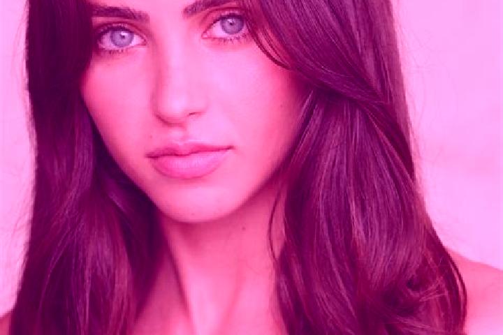 Harper, 27, a red brown-eyed latina companion based in Abrest. Offering 69, OWO, BDSM, Party Girl. Available for incall and outcall, overnight bookings avail...