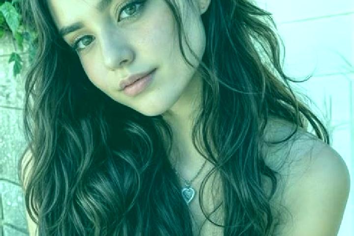 Harper, 28, a black hazel-eyed mixed companion based in Purnia. Offering Girlfriend Experience, Deep French Kissing, Duos. Available for incall and outcall, ...