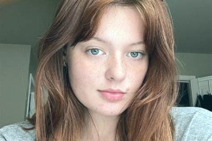 Harper, 28, a red grey-eyed ebony companion based in Mota de Altarejos. Offering Couples, Deep French Kissing, Dinner Date. Available for incall and outcall,...