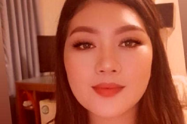 Harper, 29, a black dark-eyed asian companion based in Salvador. Offering Massage, CIM. Available for incall and outcall, overnight bookings available.