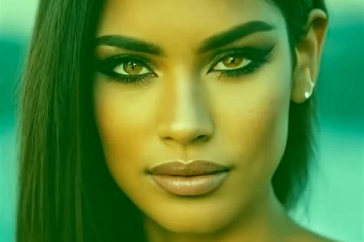 Harper, 29, a black hazel-eyed latina companion based in Zaliznytsia. Offering Massage, 69, Couples, Party Girl. Available for incall and outcall, day and ev...