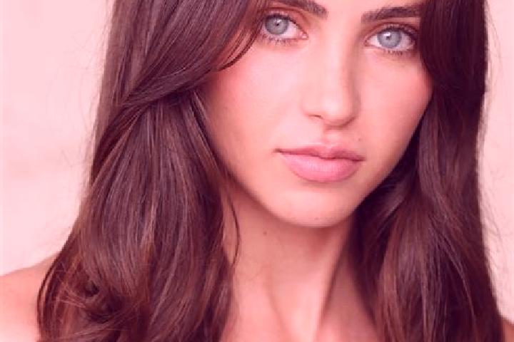 Harper, 29, a brunette blue-eyed middle eastern companion based in Fatima. Offering Overnight, Travel Companion, Erotic Massage, Massage. Available for incal...
