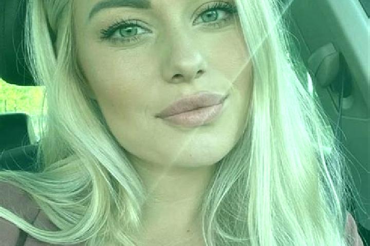 Harper, 30, a blonde hazel-eyed mixed companion based in Phra Khanong. Offering A-Level, Dinner Date, Girlfriend Experience, Striptease, OWO. Available for i...
