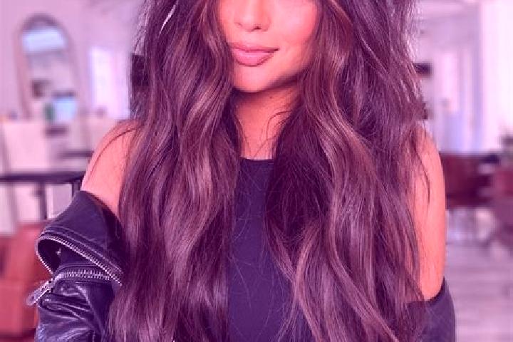 Harper, 30, a brunette dark-eyed indian companion based in Ekangar Sarai. Offering Party Girl, Duos, Dinner Date, Deep French Kissing. Available for incall a...