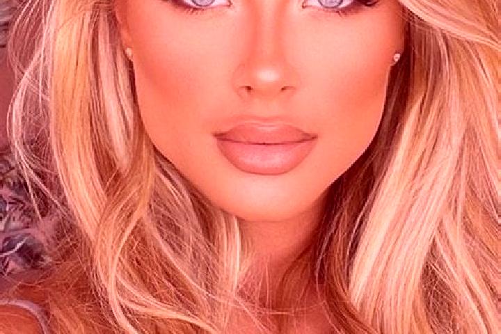 Harper, 31, a blonde hazel-eyed latina companion based in Celle-Levescault. Offering A-Level, Dinner Date. Available for incall and outcall, overnight bookin...
