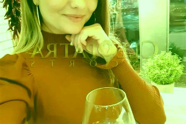 Harper, 32, a auburn amber-eyed european companion based in Tora de Riubregos. Offering Dinner Date, Massage, OWO. Available for incall and outcall, day and ...