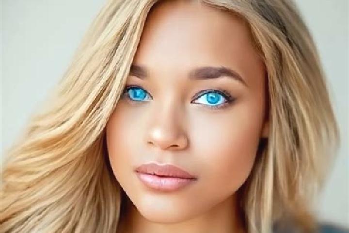 Harper, 32, a dark blonde blue-eyed latina companion based in Campigny. Offering Roleplay, Girlfriend Experience, Erotic Massage, Domination. Available for i...