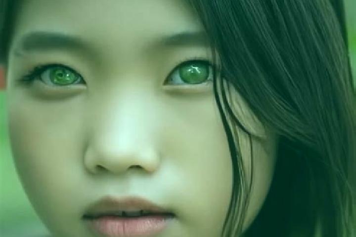 Harper, 32, a dark blonde green-eyed asian companion based in Vinovo. Offering Overnight, Striptease, Tantra. Available for incall and outcall, overnight boo...