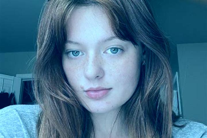 Harper, 32, a red blue-eyed ebony companion based in Lure. Offering Girlfriend Experience, Dinner Date, A-Level, Erotic Massage. Available for incall and out...