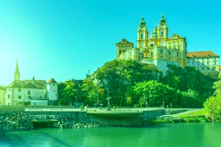 Harper, 32 — Escort in Melk, Austria