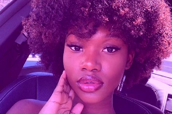 Harper, 34, a black dark-eyed ebony companion based in Bilad. Offering Dinner Date, GFE, 69. Available for incall and outcall, day and evening dates.