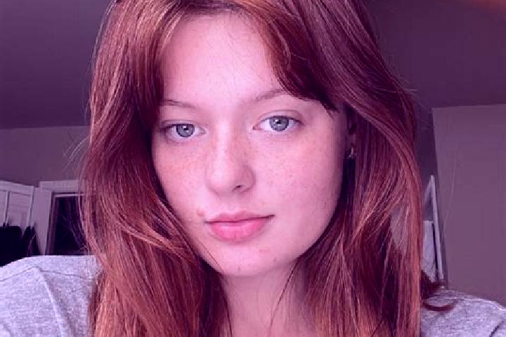 Harper, 35, a auburn amber-eyed caucasian companion based in Saint-Antoine-de-Tilly. Offering Fetish, Prostate Massage, Couples. Available for incall and out...